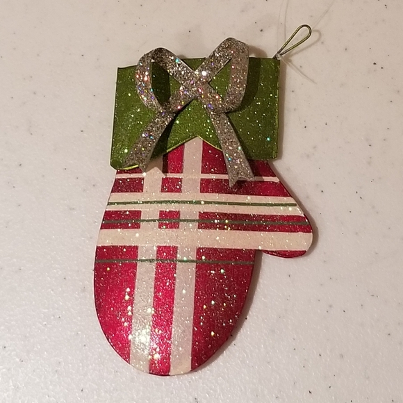 Old World Chistmas Mitten Ornament - Picture 1 of 4